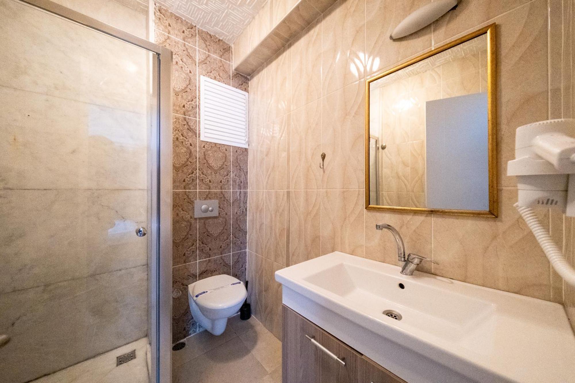 Otel Hotel Suite By Frame